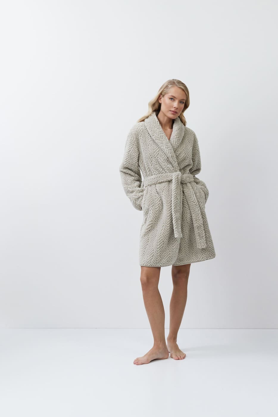 ARUELLE Ela bathrobe - Image 3