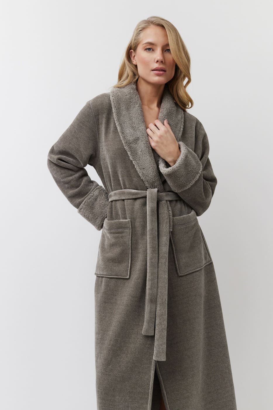 ARUELLE Esme bathrobe - Image 3