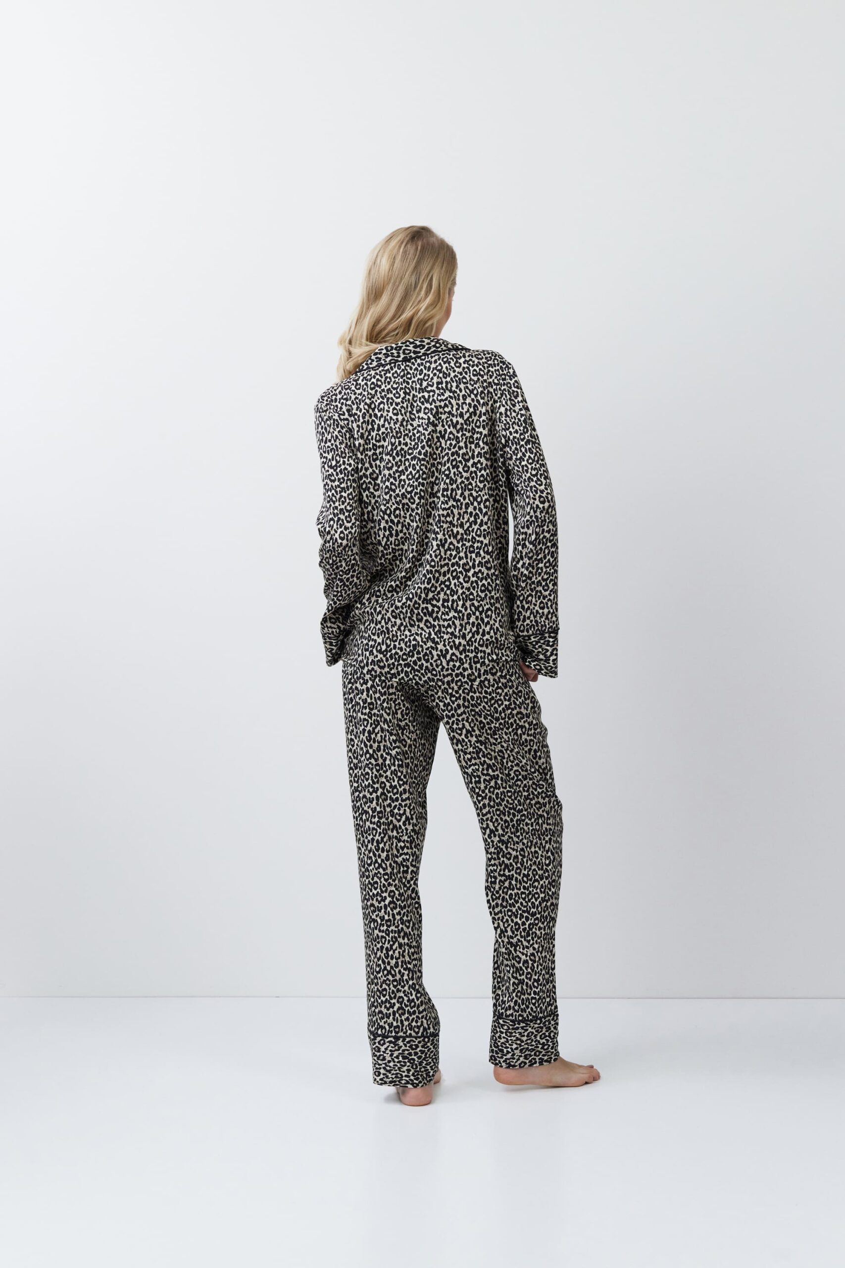 ARUELLE Leona pajama long - Image 8
