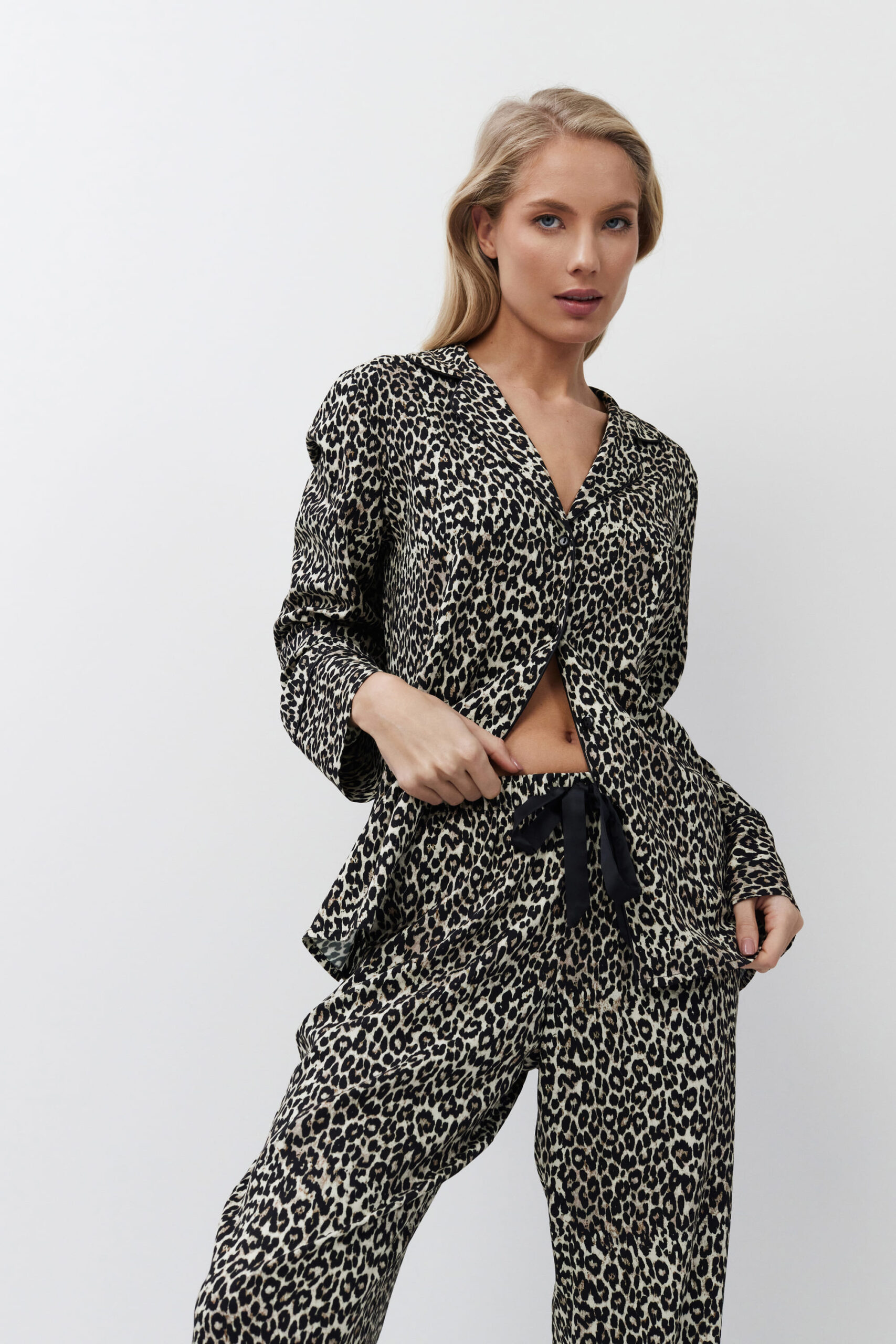 ARUELLE Leona pajama long - Image 7