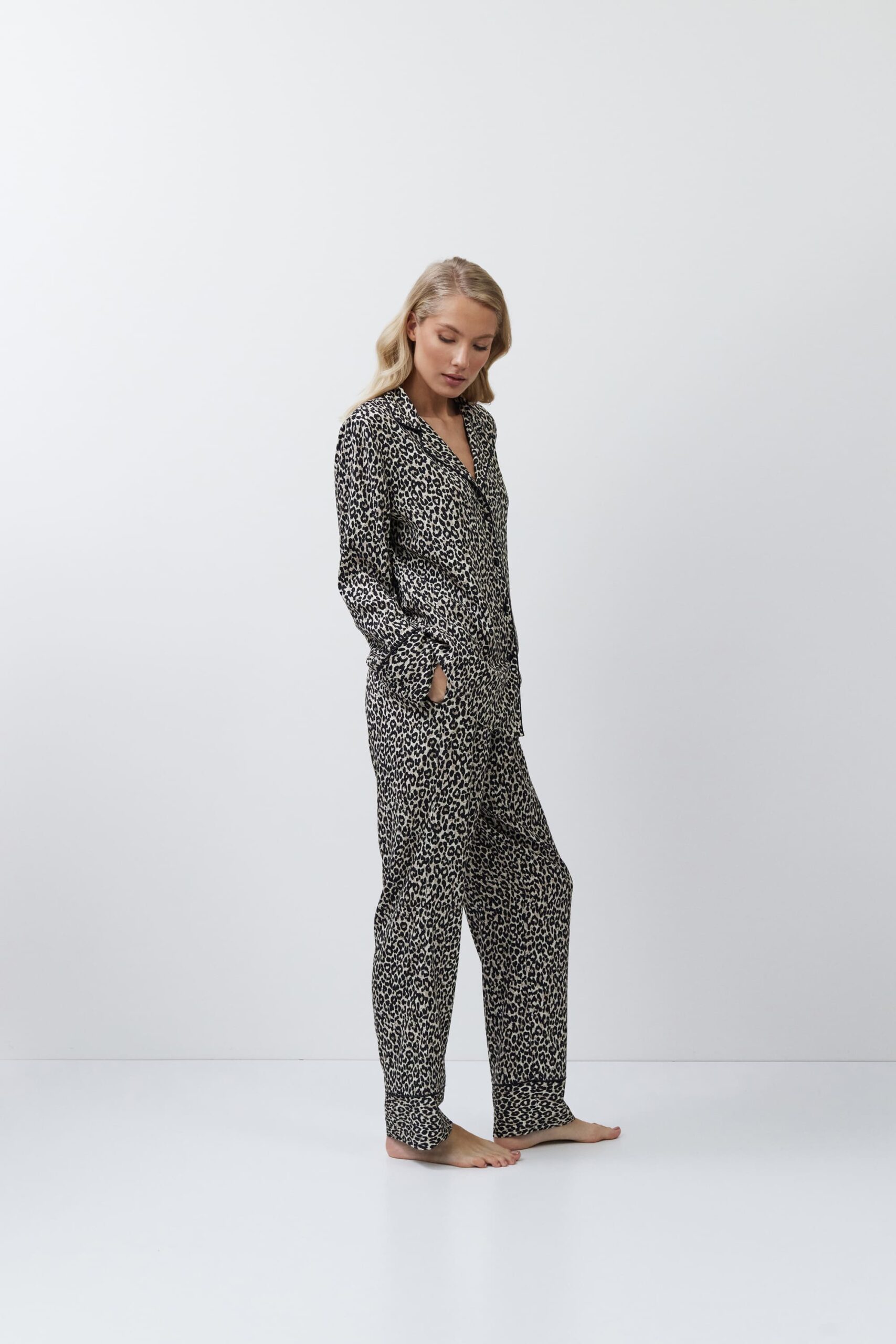 ARUELLE Leona pajama long - Image 5