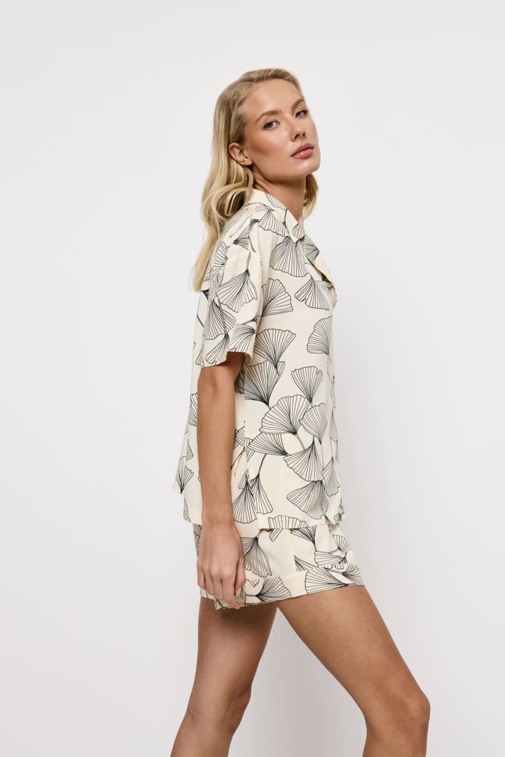 ARUELLE Seashell pajama short - Image 4